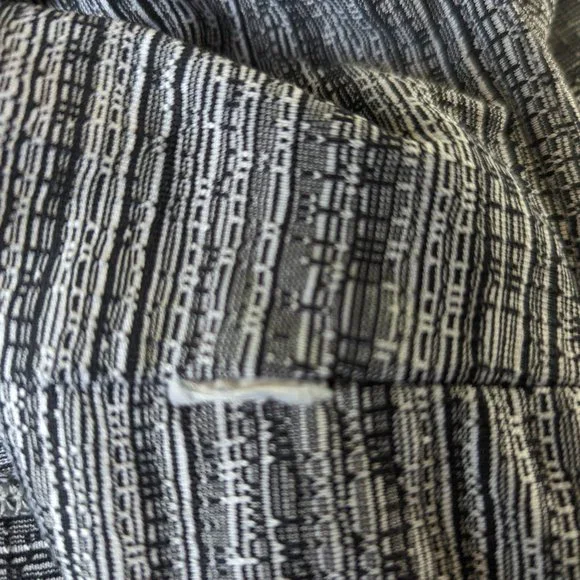 Athleta 7/8 Leggings Striped With Pockets Black and Gray Size M - Picture 10 of 10